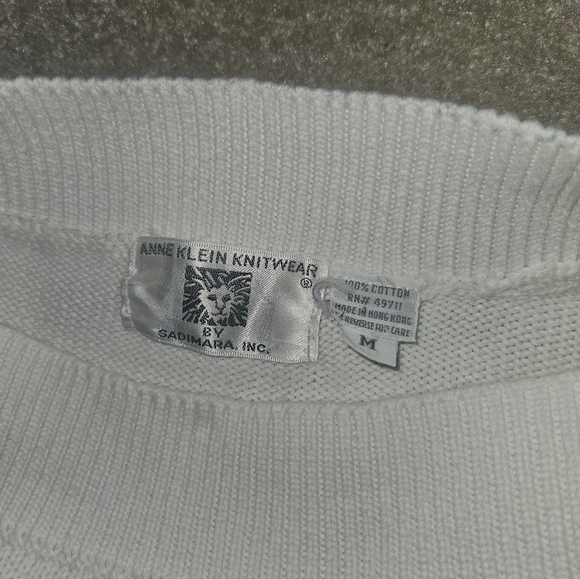 Anne Klein short sleeved fish knit top/sweater medium - Picture 6 of 6